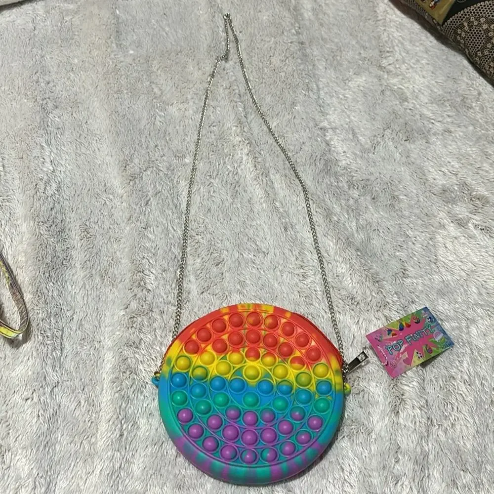Pop Finity round crossbody purse silver chain nwt perfect fidget rainbow tie dye